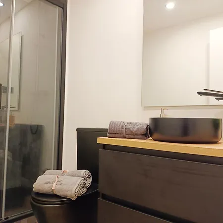 Private In Born Hostel *