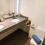 بيت شباب Private In Born برشلونة