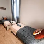 بيت شباب Private In Born *