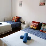 Private In Born برشلونة