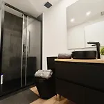 Private In Born بيت شباب *