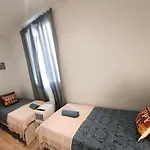 Private In Born אכסניה ברצלונה